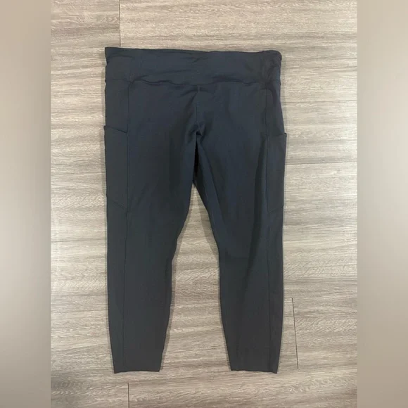 Lululemon base pace high rise tight 25" - Picture 5 of 5